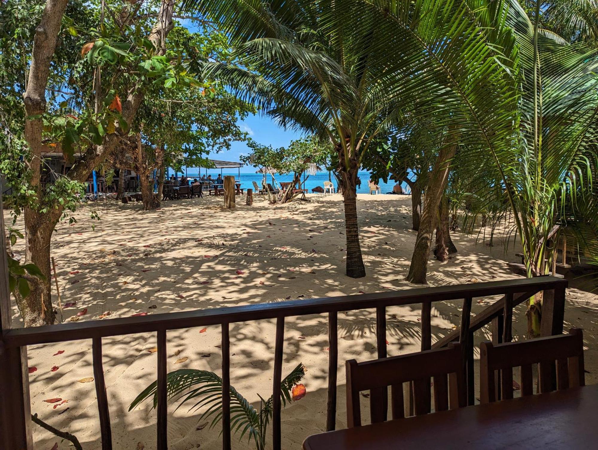 Moonhut Bungalows Mae Nam Beach Eksteriør bilde